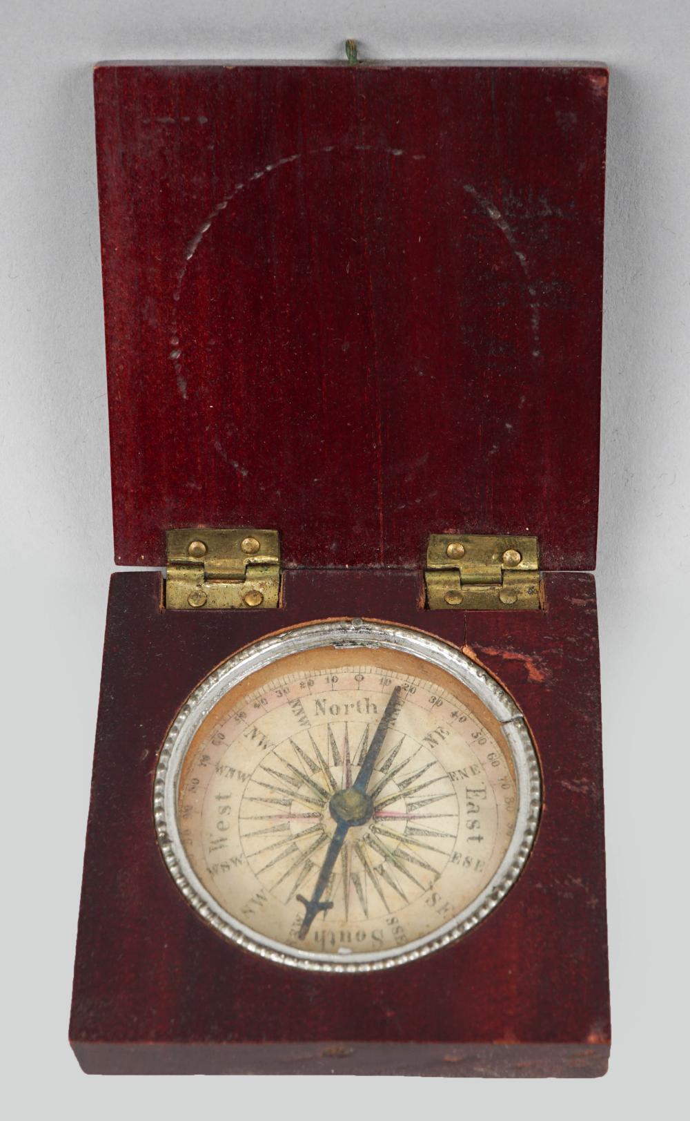 COMPASS IN WOOD BOX PURPORTEDLY 33c57a