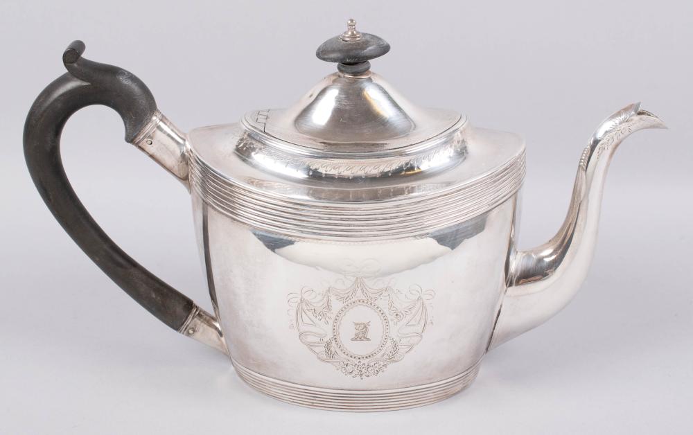 GEORGE III ARMORIAL SILVER TEAPOT  33c5a9