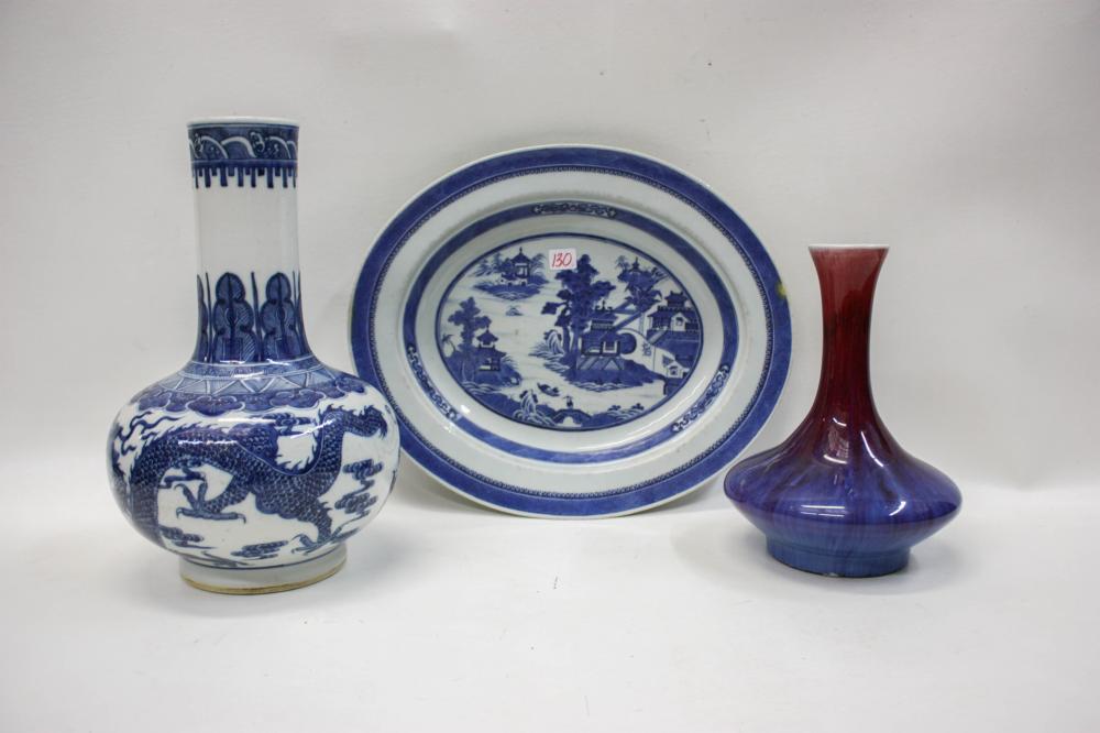 THREE CHINESE PORCELAIN VESSELSTHREE 3402d0