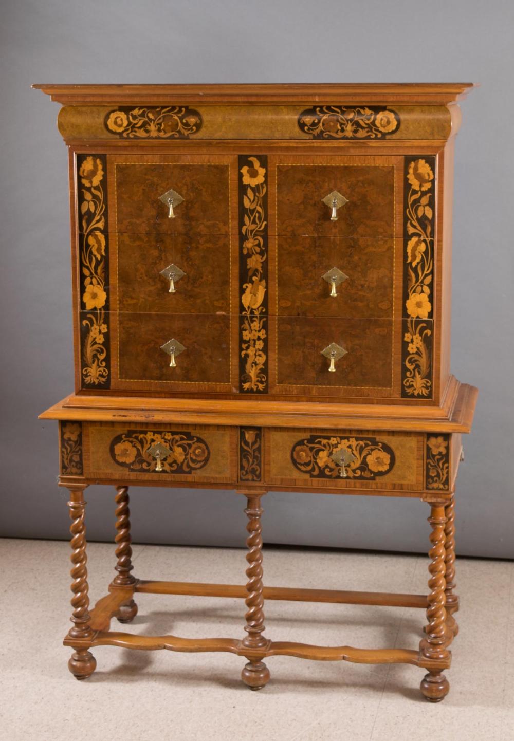 INLAID WILLIAM MARY STYLE CHEST 33eaf5
