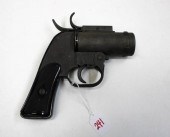 U.S. M8 FLARE PISTOL, MANUFACTURED BY