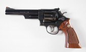 SMITH AND WESSON MODEL 29-2 DOUBLE ACTION