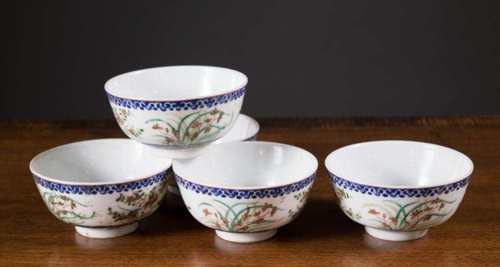 SET OF FIVE CHINESE PORCELAIN RICE 341940