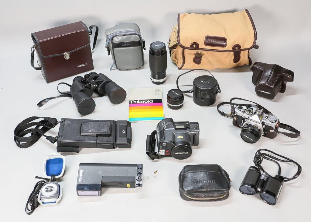 GROUPING OF CAMERAS, ACCESSORIES,