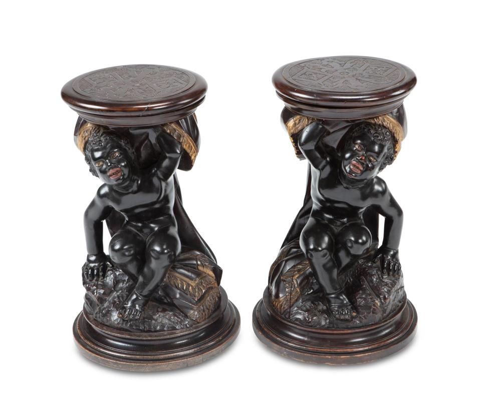 A PAIR OF CONTINENTAL CARVED WOOD 344077