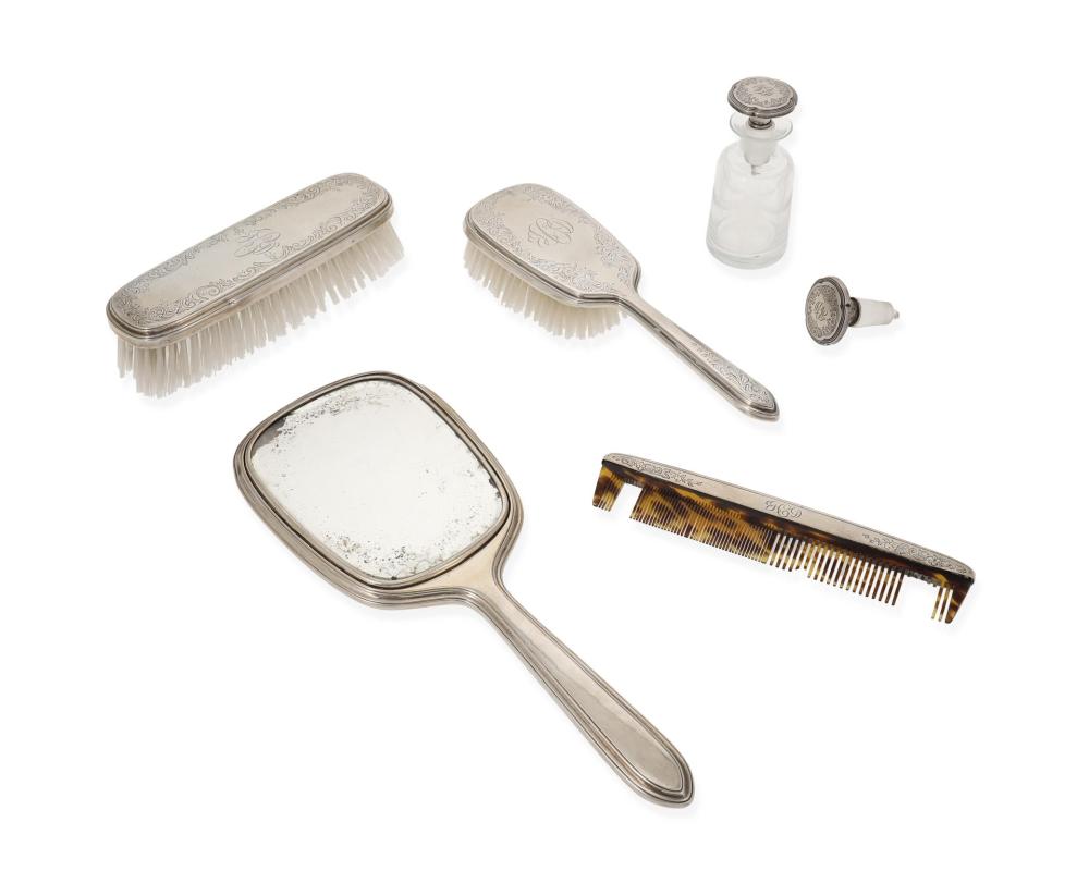 A GROUP OF STERLING SILVER VANITY
