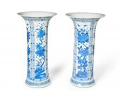A PAIR OF BLUE AND WHITE PORCELAIN SLEEVE