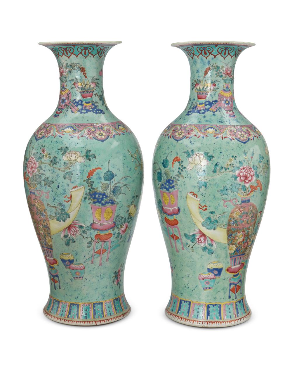 A PAIR OF CHINESE ENAMELED PORCELAIN 3434a6