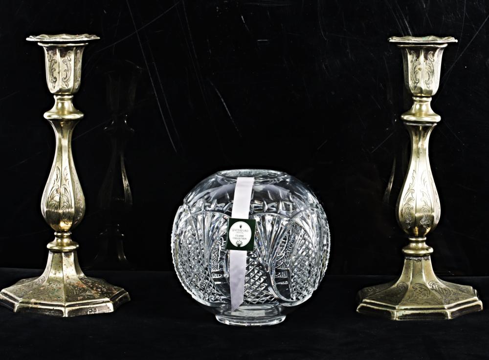 PAIR OF SILVER PLATED ETCHED CANDLE 3439ed