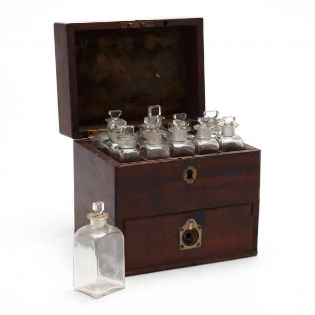 ANTIQUE ENGLISH TRAVELING APOTHECARY 34675b