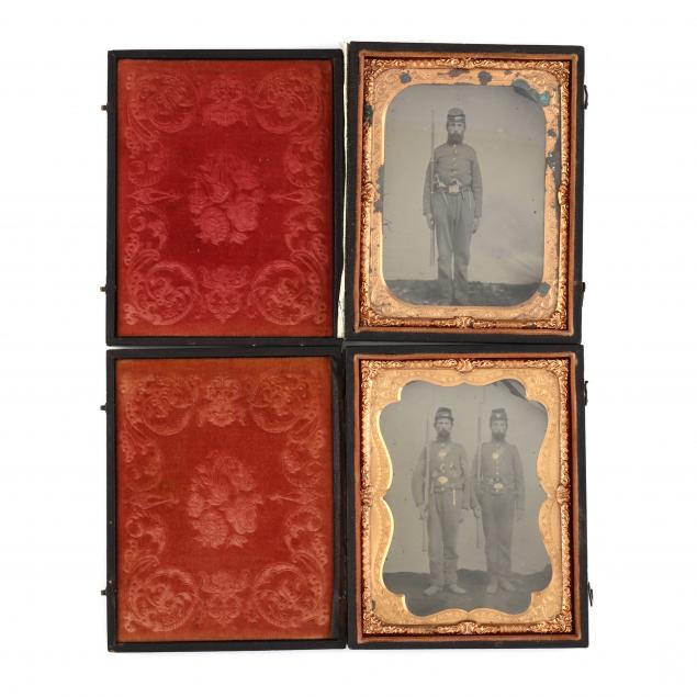 TWO CASED QUARTERPLATE TINTYPES 3470b9
