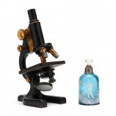 CASED VINTAGE SPENCER MICROSCOPE AND