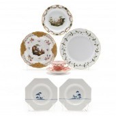 A GROUP OF CONTINENTAL PORCELAINS Two