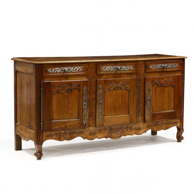 FRENCH PROVINCIAL CARVED CHERRY 349499