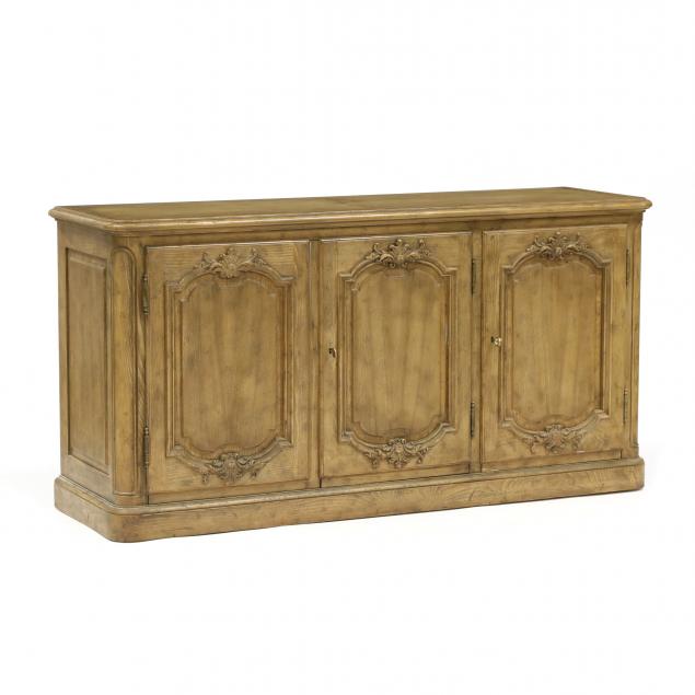 BAKER FRENCH PROVINCIAL CARVED 3495a5