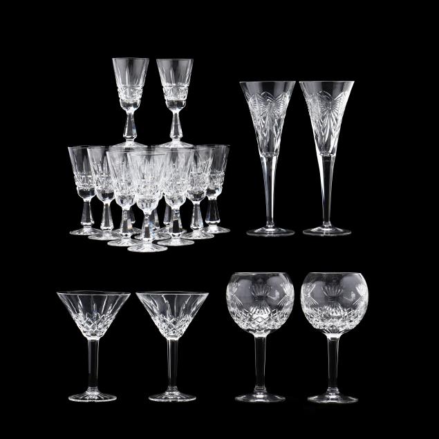 WATERFORD A GROUPING OF CUT CRYSTAL 349cf7