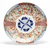 A LARGE IMARI CHARGER Early 20th century,
