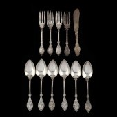 A GROUPING OF ANTIQUE STERLING SILVER