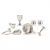 A GROUPING OF EIGHT STERLING SILVER
