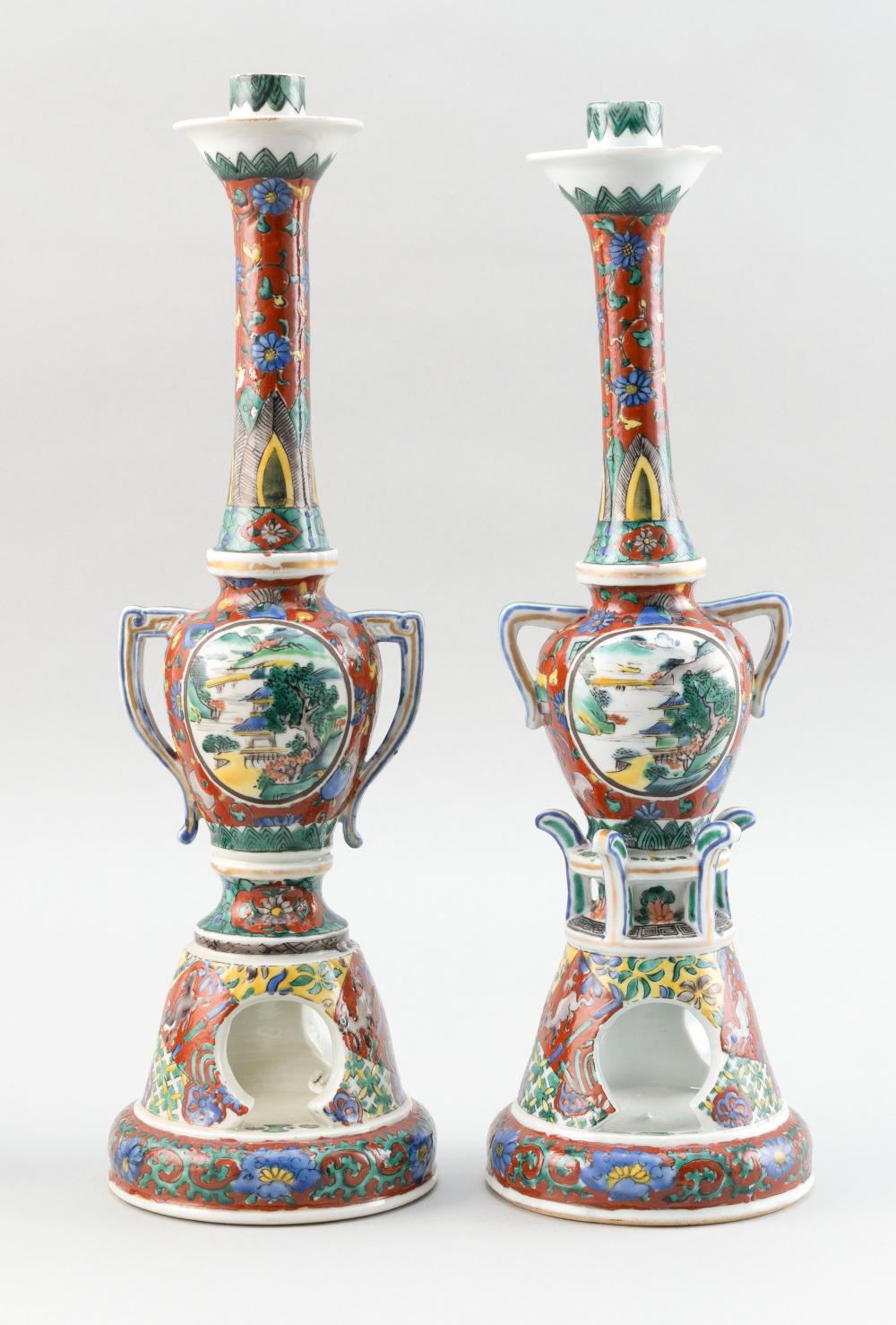 PAIR OF CHINESE POLYCHROME PORCELAIN 34c0d9