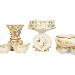A Group of Seven Decorative Porcelain 34c462