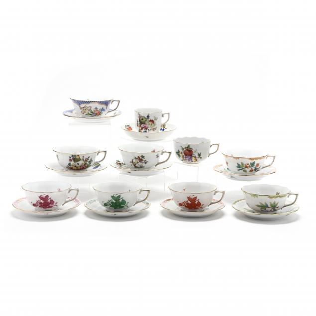 A SELECTION OF TEN HEREND CUP AND 34a56c