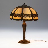 VINTAGE SLAG GLASS OVERLAY TABLE LAMP