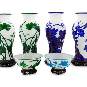 A Group of Six Chinese Peking Glass 34ad0a