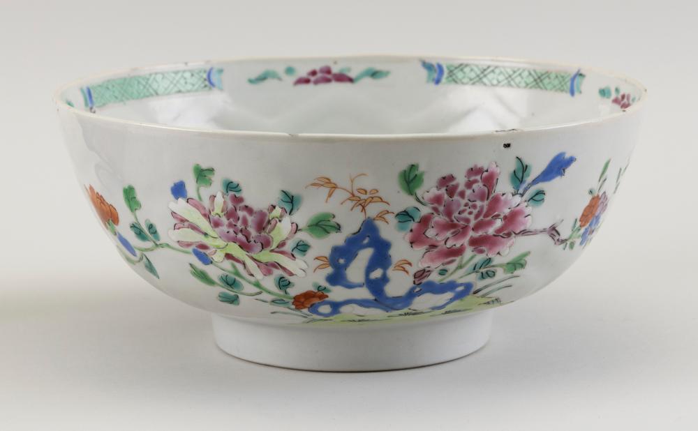 CHINESE EXPORT PORCELAIN BOWL 19TH 34d25e