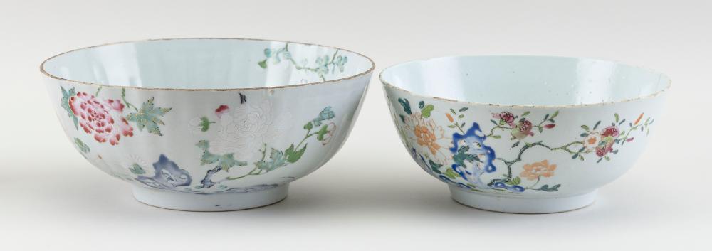 TWO CHINESE EXPORT PORCELAIN BOWLS 34d25f