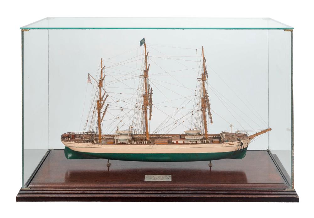 DETAILED MODEL OF THE SHIP TUSITALA  34d8da