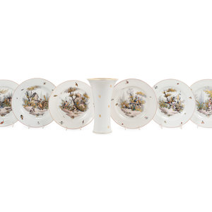 A Set of Six Porcelain Bird Plates 34f30b