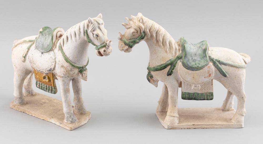 PAIR OF CHINESE POTTERY HORSES 34f68f