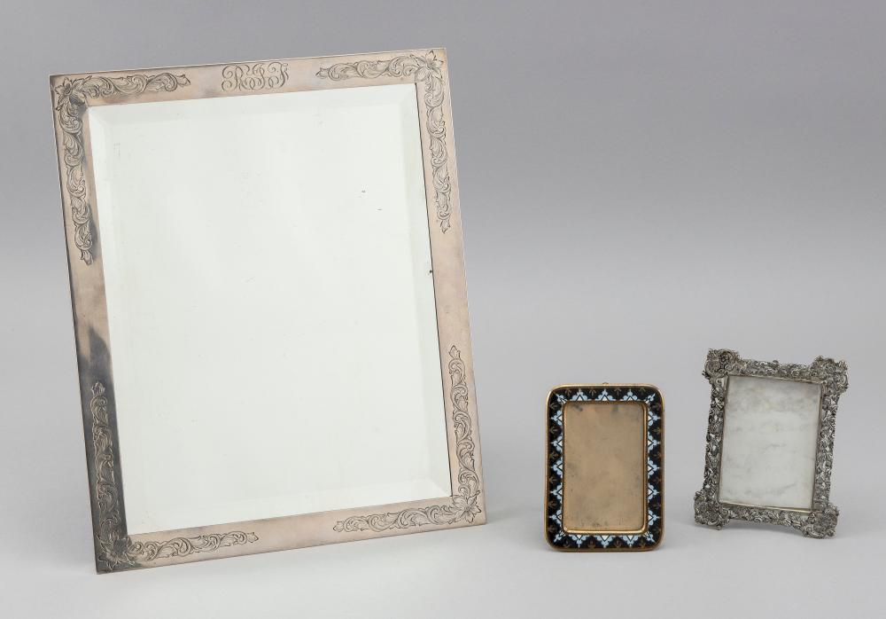 THREE TABLETOP PICTURE FRAMES 20TH 34fa50