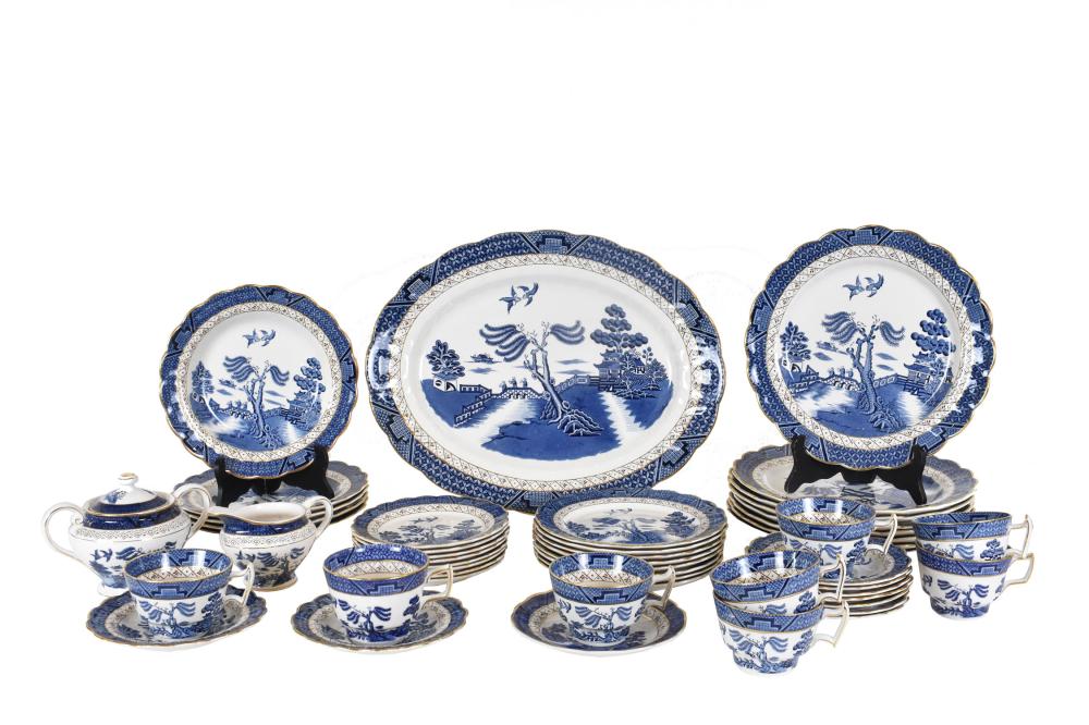 STAFFORDSHIRE BLUE WILLOW PART DINNER