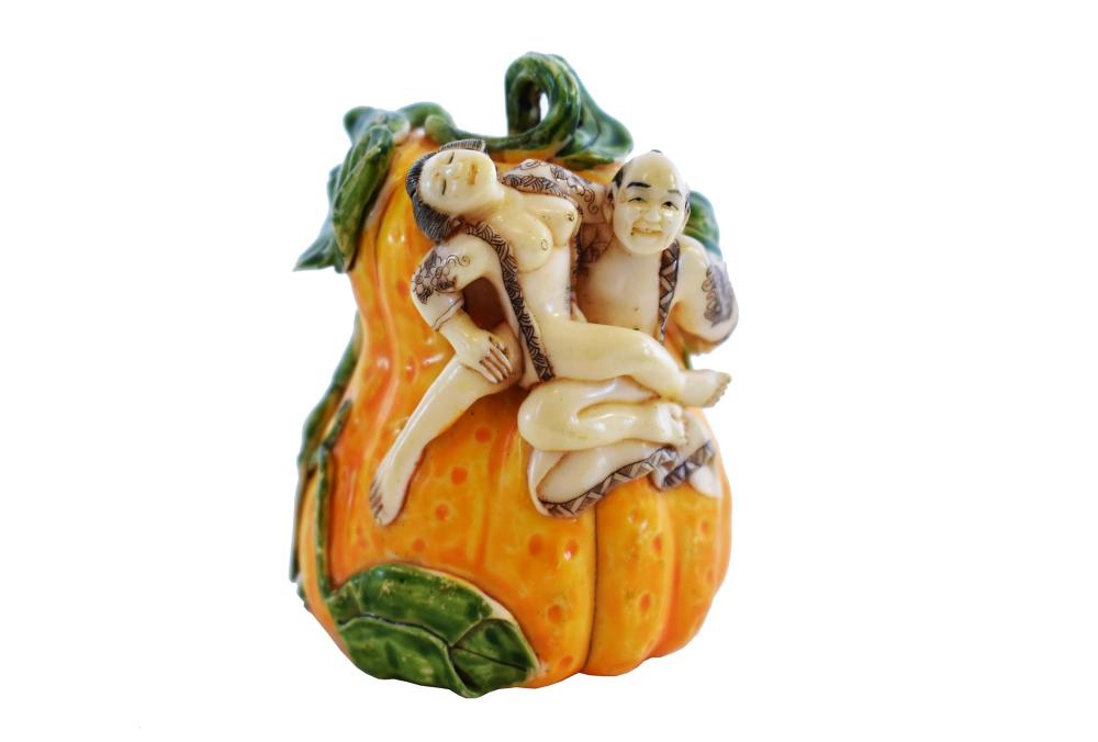 JAPANESE CARVED EROTIC GOURD GROUPSigned  353aa3