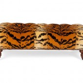 A Victorian Style Button-Tufted Bench
20TH