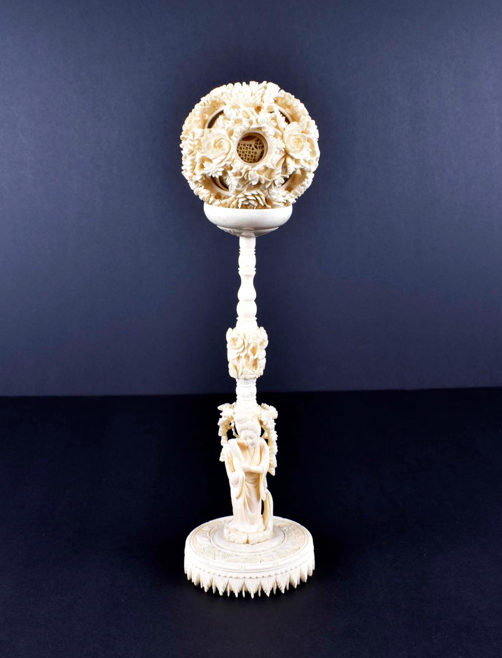CHINESE CARVED PUZZLE BALL ON STAND19th 3544c4