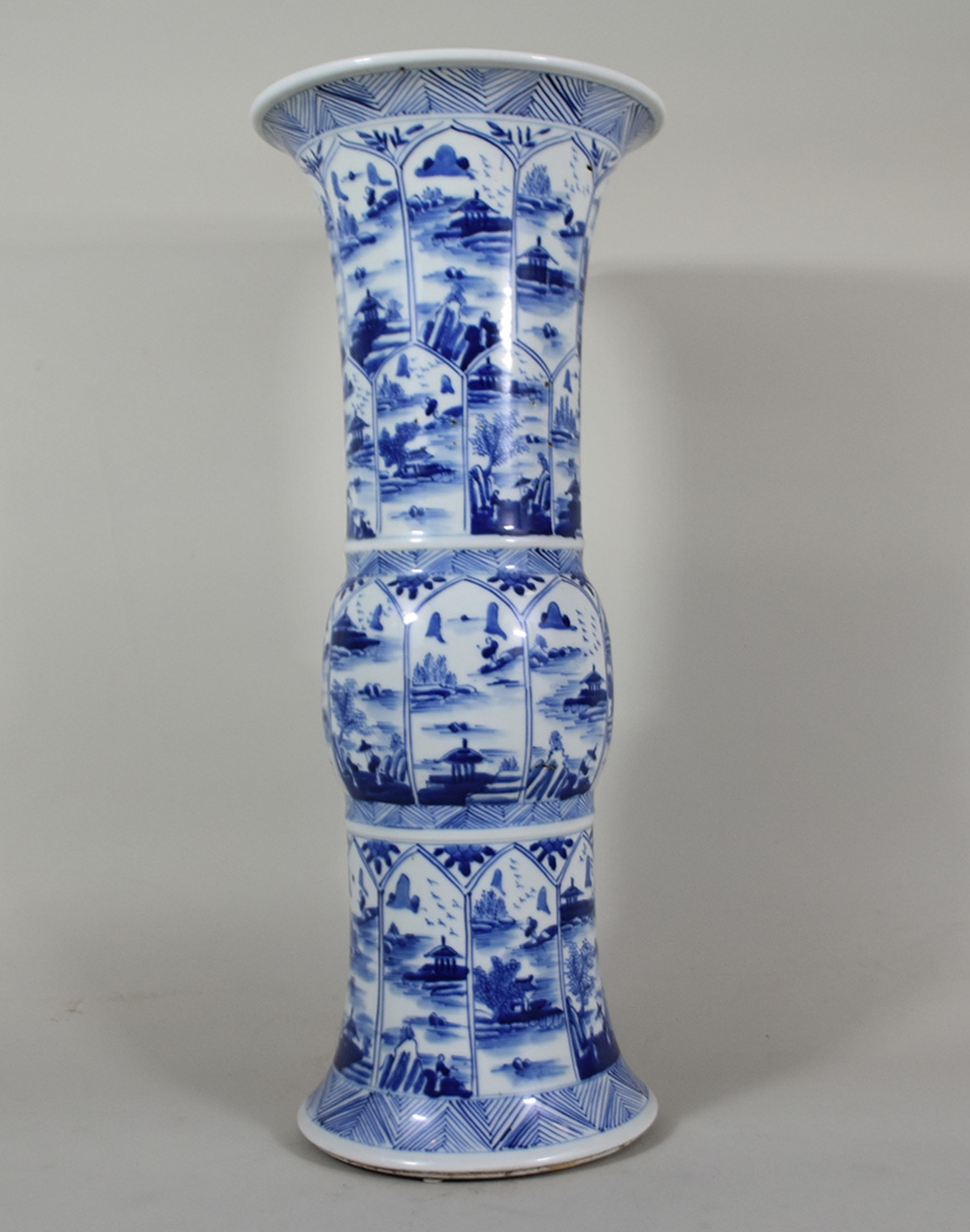 CHINESE BLUE AND WHITE GU FORM 354961