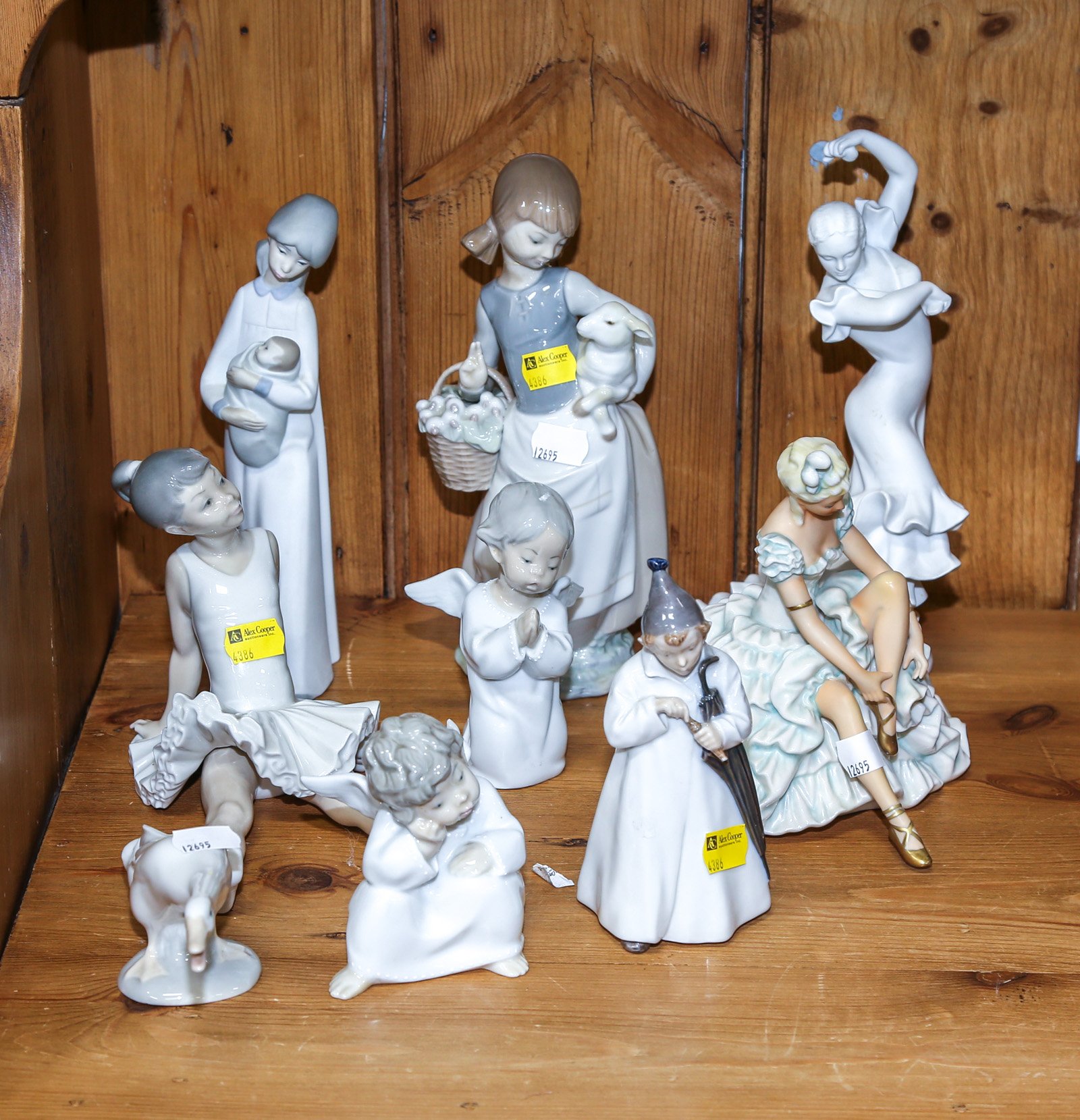 GROUP OF LLADRO OTHER PORCELAIN 354b6c