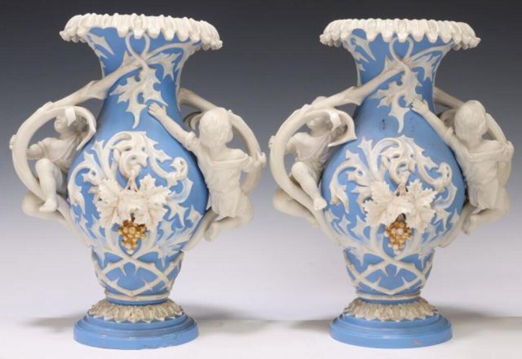  2 FRENCH BLUE BISCUIT PORCELAIN 354f63