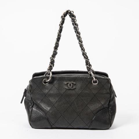 CHANEL BLACK QUILTED LEATHER BOWLING