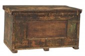 RUSTIC PAINTED PINE STORAGE CHEST  35704d