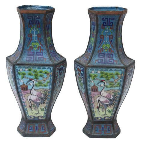  2 CHINESE CLOISONNE ENAMELED 3570a9