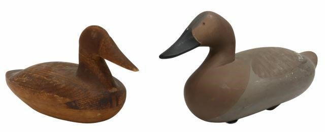 2 VINTAGE CARVED PAINTED DUCK 35a766