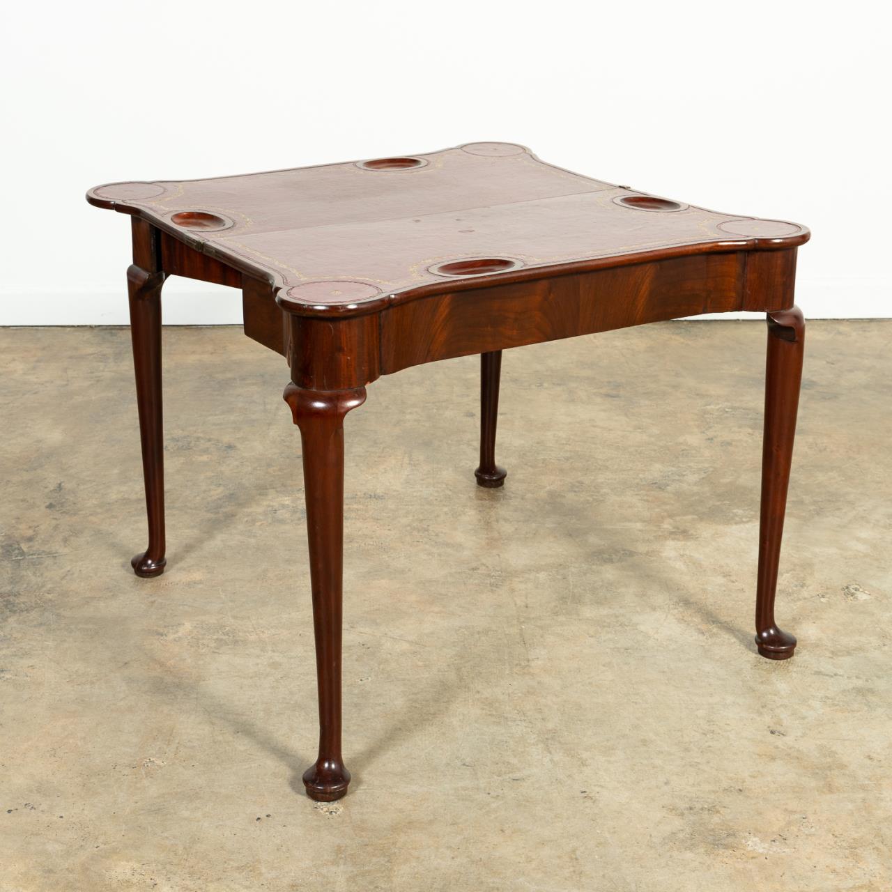  19TH C QUEEN ANNE STYLE MAHOGANY 35965c