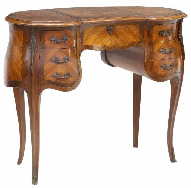 FRENCH LOUIS XV STYLE POUDREUSE 359942