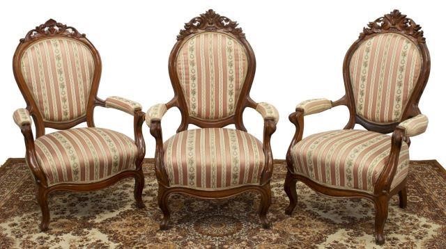  3 VICTORIAN UPHOLSTERED PARLOR 35d058