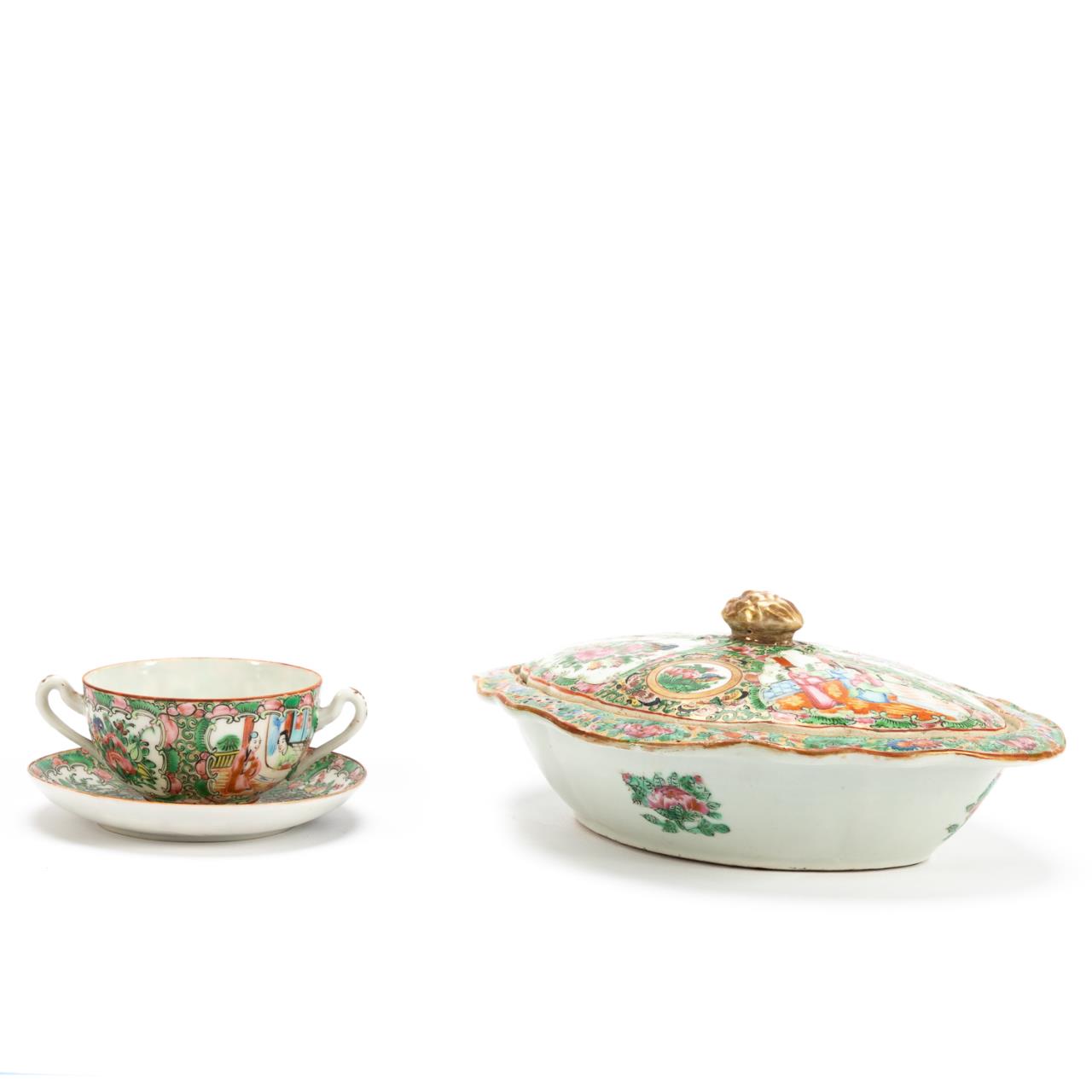 CHINESE ROSE MEDALLION CUP COVERED 35d285