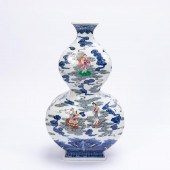 CHINESE BLUE & WHITE FAMILLE ROSE IMMORTALS